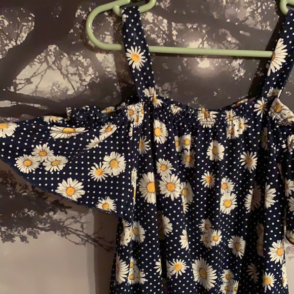 COPY - 🌻Sunflower 🌻navy polka dot shorts romper 6X - Picture 4 of 11